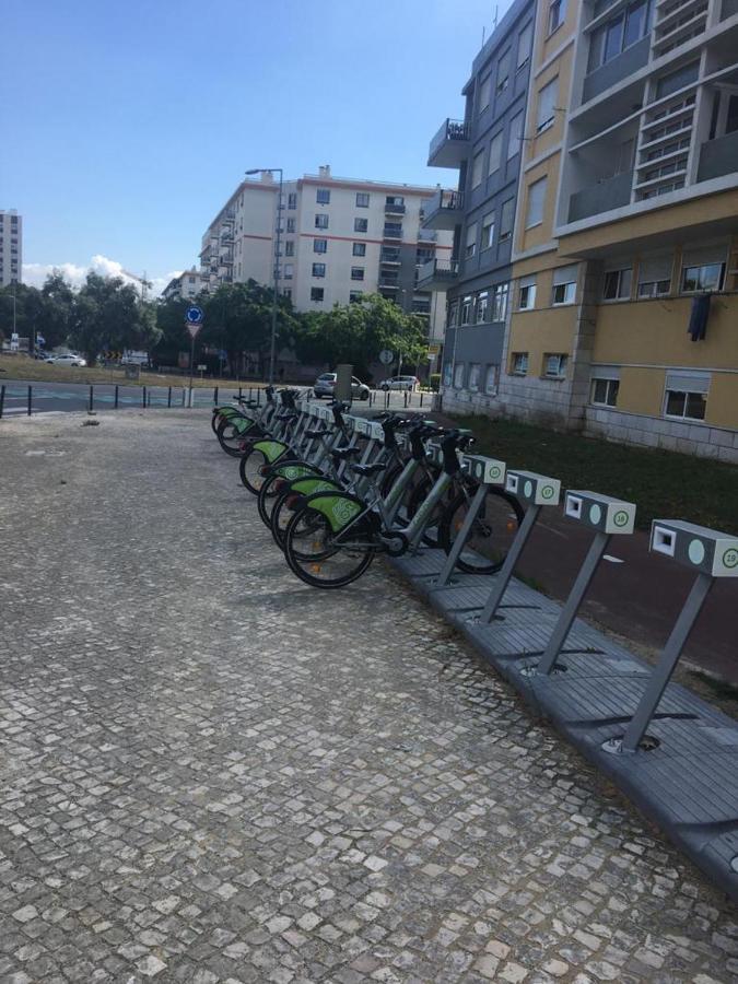 Apartment Near The Airport Lisboa Kültér fotó